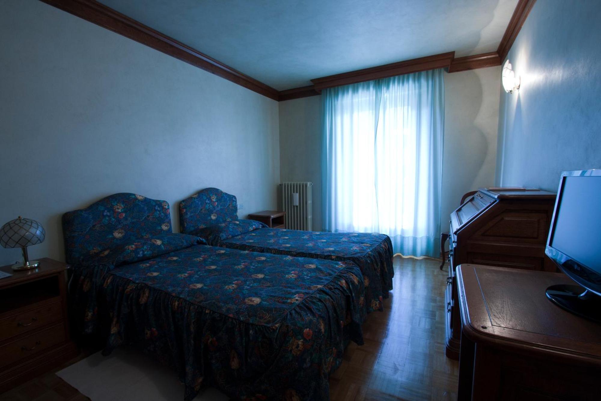 Hotel Panoramique Торньйон Екстер'єр фото