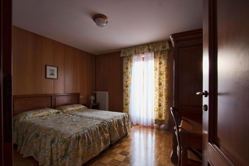 Hotel Panoramique Торньйон Номер фото
